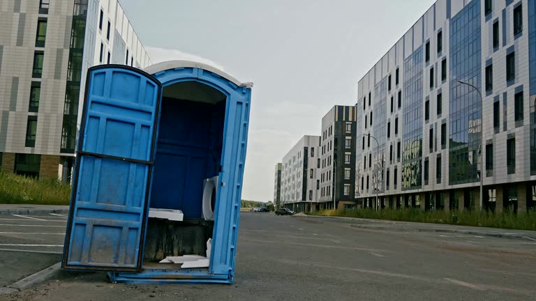 Best Portable Restroom Servicing (Cleaning and Restocking)  in Shelton, CT